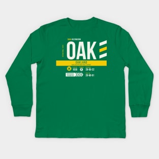 Vintage Oakland OAK Airport Code Travel Day Retro Air Travel Kids Long Sleeve T-Shirt